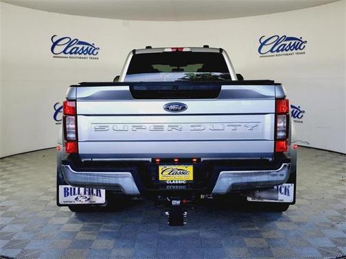2022 Ford F-350 XLT