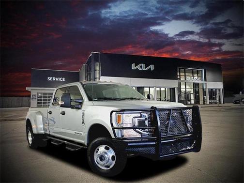 2022 Ford F-350 XLT