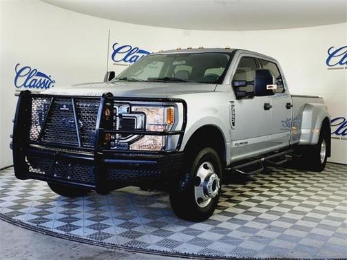 2022 Ford F-350 XLT