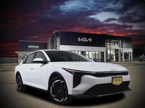 2025 Kia K4 EX