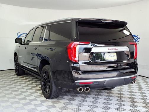 Onyx Black 2023 GMC Yukon XL Denali