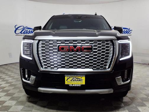 Onyx Black 2023 GMC Yukon XL Denali
