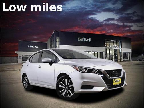 2021 Nissan Versa 1.6 SV