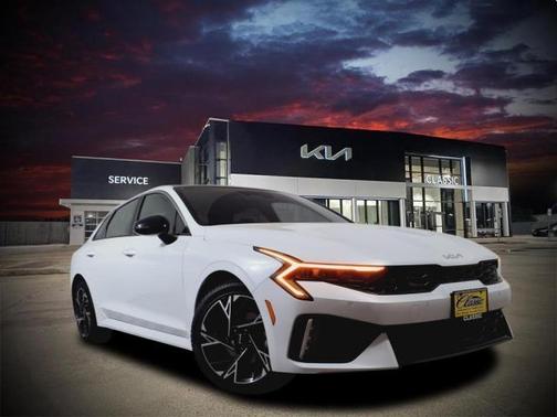 2025 Kia K5 GT-Line
