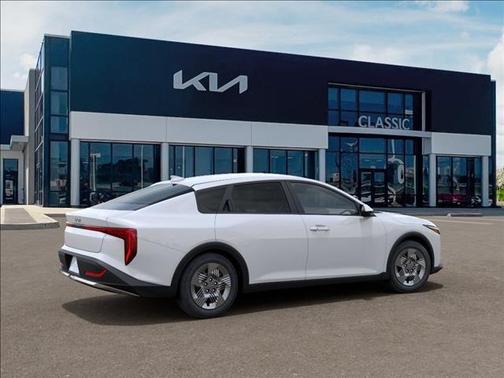 White Pearl 2026 Kia K4 LX