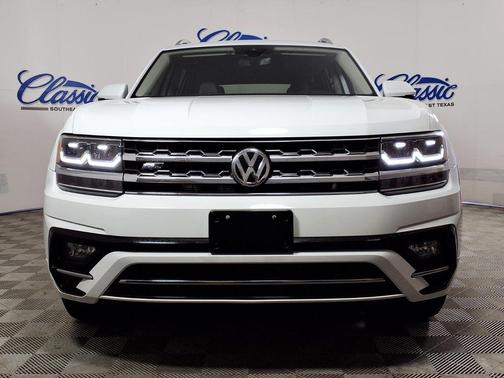 Pure White 2019 Volkswagen Atlas 3.6 V6 SEL R-Line