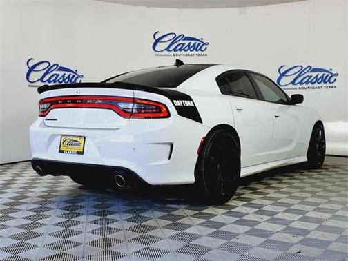 2017 Dodge Charger R/T