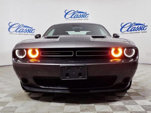Granite Crystal Clearcoat Metallic 2019 Dodge Challenger SXT
