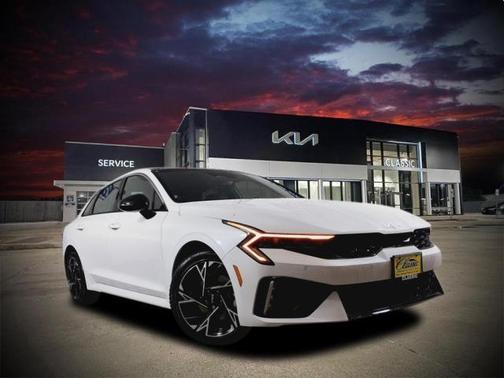 2025 Kia K5 GT-Line