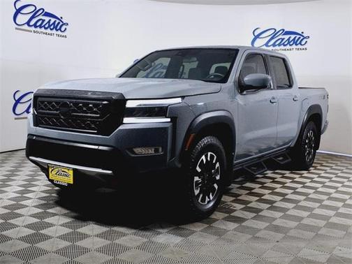2023 Nissan Frontier PRO-X