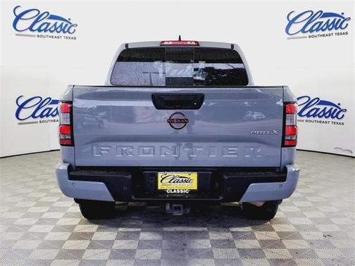 2023 Nissan Frontier PRO-X