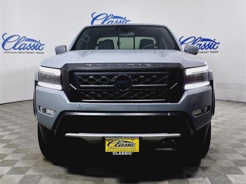 2023 Nissan Frontier PRO-X