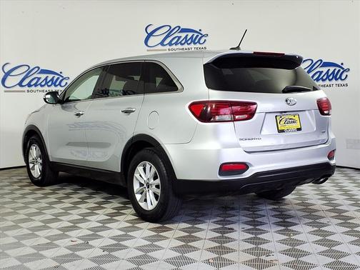 2019 Kia Sorento L