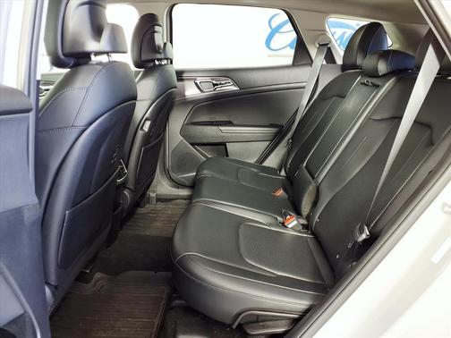 2024 Kia Sportage SX