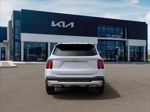 White Pearl 2026 Kia Sorento EX