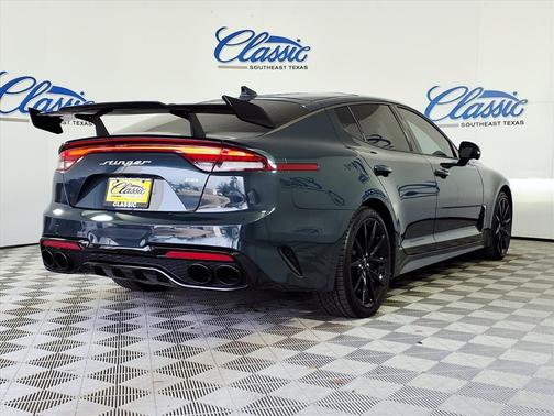 2023 Kia Stinger GT2