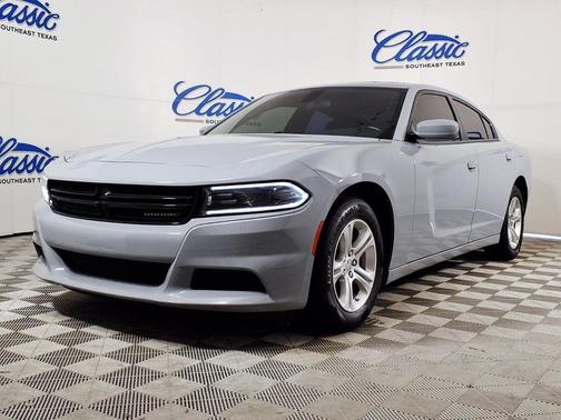 Smoke 2022 Dodge Charger SXT