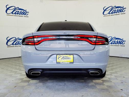 Smoke 2022 Dodge Charger SXT