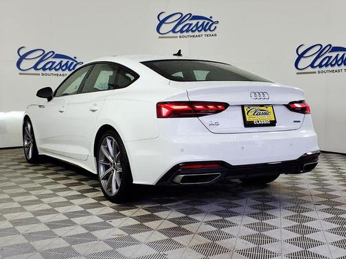 Arkona White 2025 Audi A5 Sportback 45 S line quattro Premium