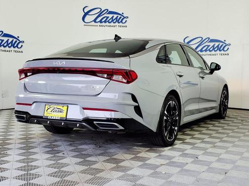 2023 Kia K5 GT-Line