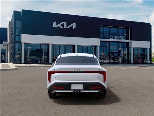 White Pearl 2026 Kia K4 EX