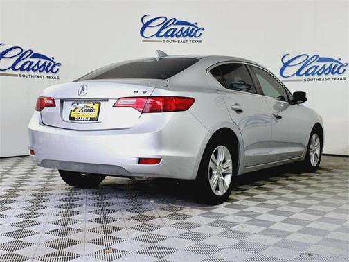 2013 Acura ILX 2.0L