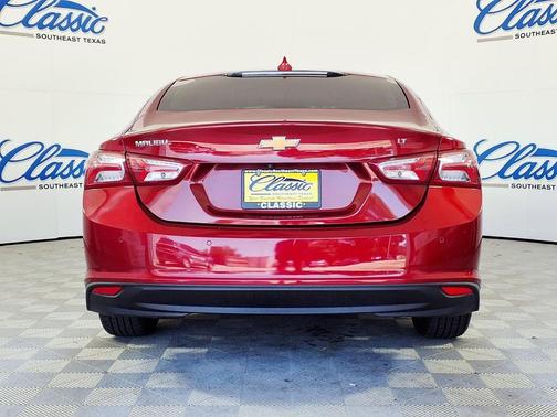 Cherry Red 2022 Chevrolet Malibu LT