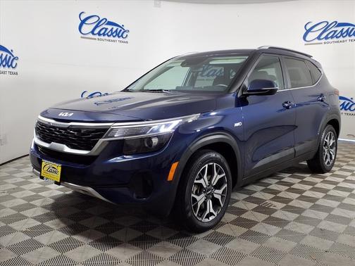 2022 Kia Seltos EX