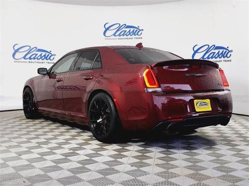 2023 Chrysler 300