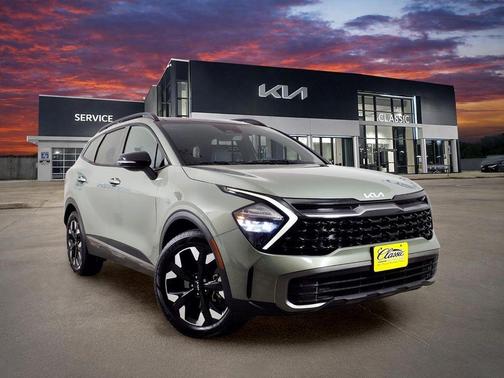 Green 2023 Kia Sportage X-Line
