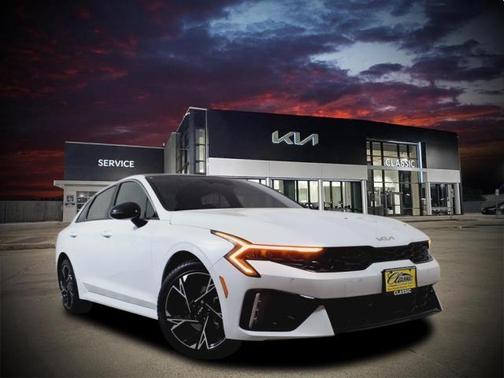 2025 Kia K5 GT-Line