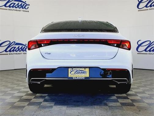 2022 Kia K5 LXS