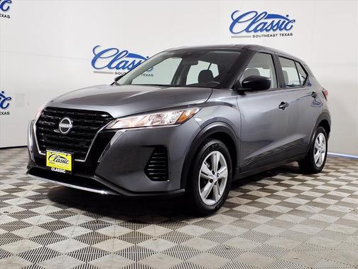 2023 Nissan Kicks S