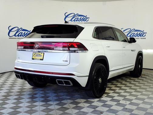 2024 Volkswagen Atlas Cross Sport 2.0T SEL Premium R-Line