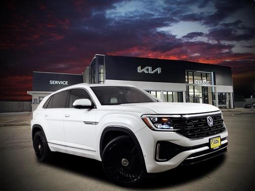 2024 Volkswagen Atlas Cross Sport 2.0T SEL Premium R-Line