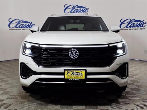 2024 Volkswagen Atlas Cross Sport 2.0T SEL Premium R-Line