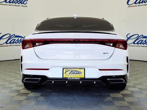 White Pearl 2024 Kia K5 GT-Line