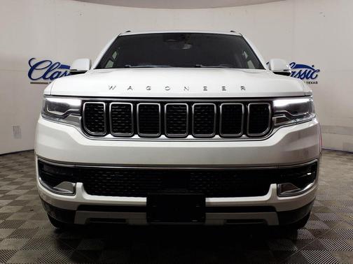 Bright White Clearcoat 2022 Jeep Wagoneer Series II