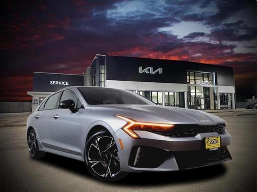 2025 Kia K5 GT-Line