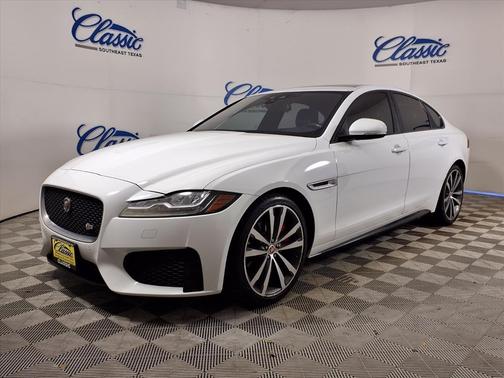 2017 Jaguar XF S