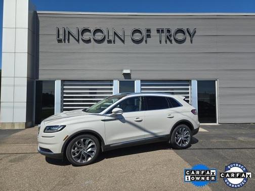 2022 Lincoln Nautilus Reserve