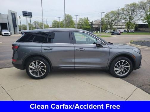 ASHER GRAY MET CC 2023 Lincoln Corsair STANDARD