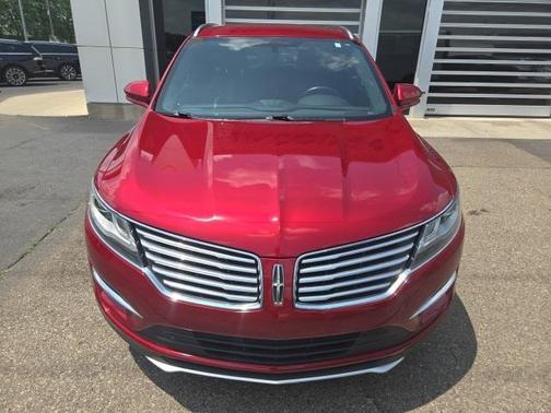2015 Lincoln MKC Base