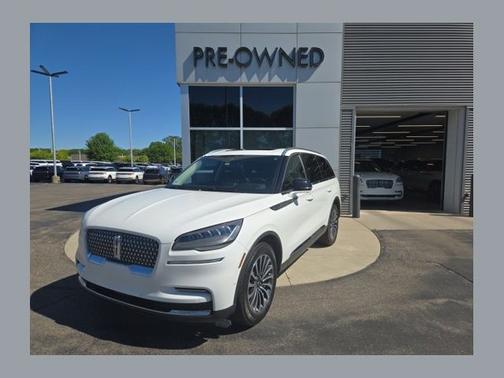 PRISTINE WHITE MET 3C 2023 Lincoln Aviator RESERVE