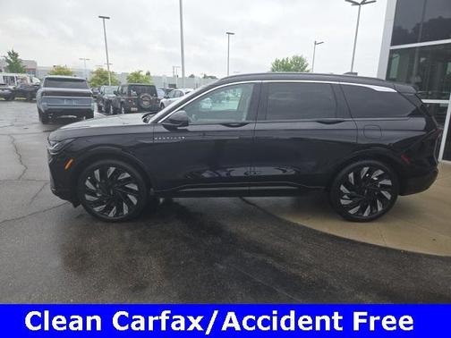 2024 Lincoln Nautilus Black Label