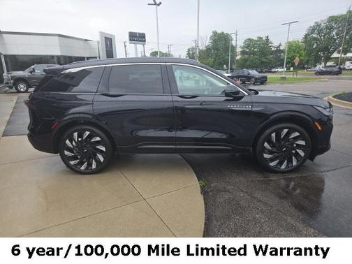 2024 Lincoln Nautilus Black Label
