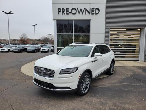 2023 Lincoln Nautilus Reserve