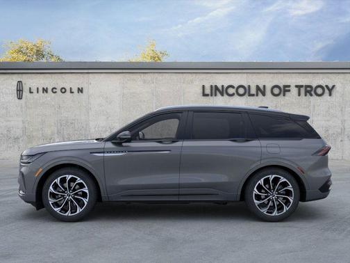 2025 Lincoln Nautilus Reserve