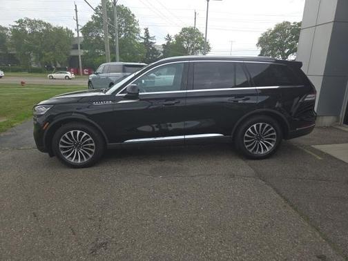 2023 Lincoln Aviator Reserve AWD