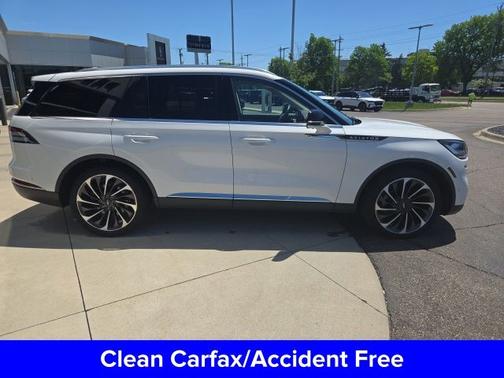 PRISTINE WHITE MET 3C 2023 Lincoln Aviator RESERVE